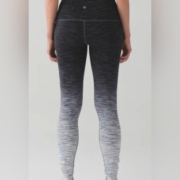 Lilulemon black/gray/white ombré long leggings, high-waisted, tight fit, size 6 - Picture 1 of 8